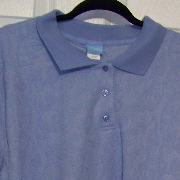 !!! 3 for $25 Comfort Corner Blue textured top - Picture 2 of 2